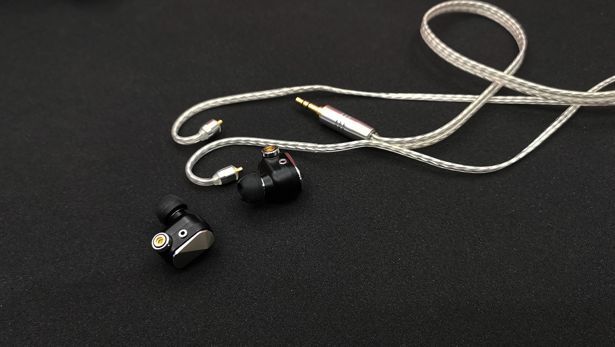 Hands-on review: Campfire Audio X Astell & Kern Pathfinder earphones