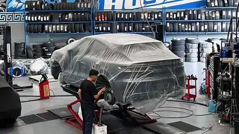 Ozzy tyres caliper paint 4 min