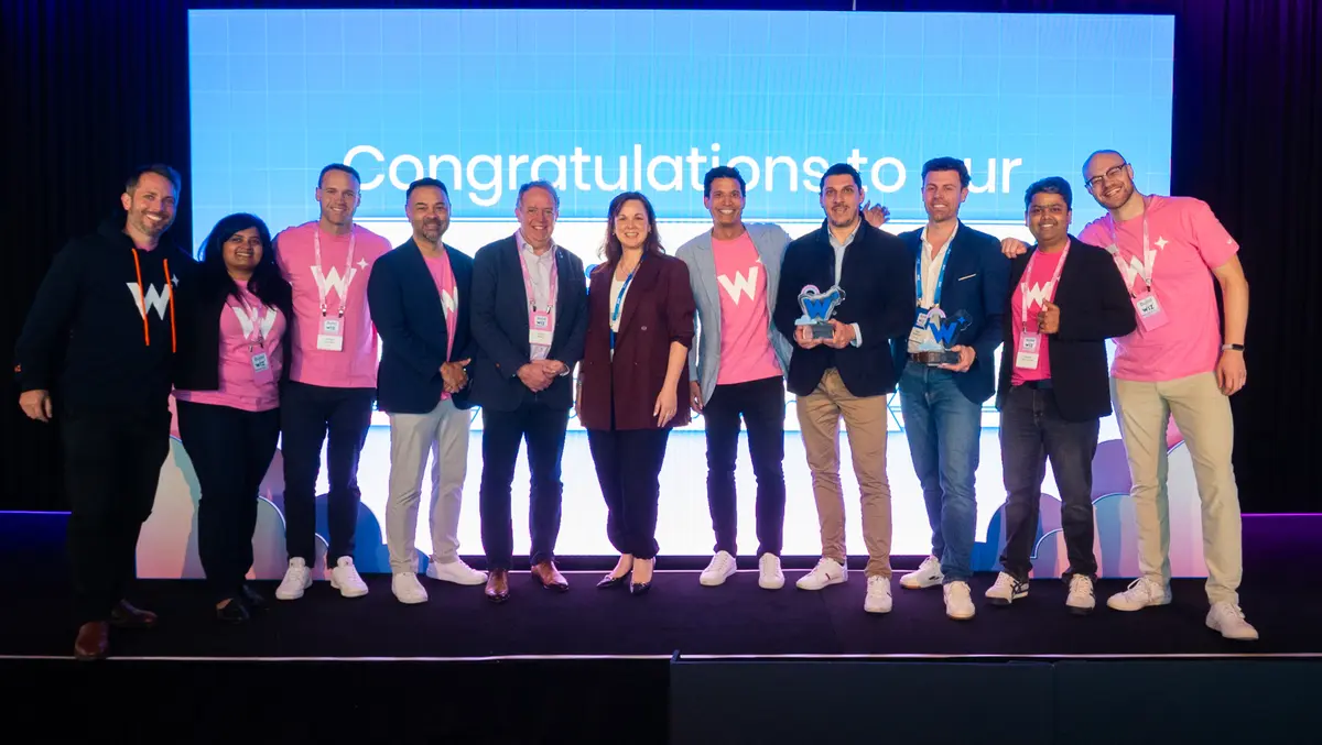 Wiz names Accenture top partner in Australian awards