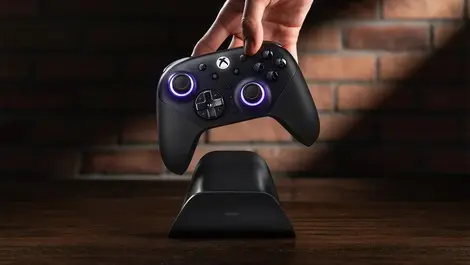 8BitDo opens pre-orders for premium Xbox controller